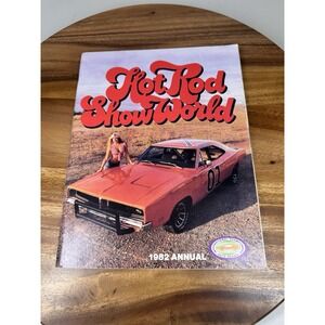 Hot Rod Show World. 1982 Annual. 128 Pages. Well Illustrated. Girls and Cars.